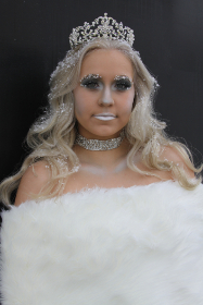 在嘈杂生活中寻找一片无追求的宁静自留地 在嘈杂生活中寻找一片无追求的宁静自留地