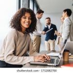 扣扣传媒双马尾:探索青春与创意交织的数字时代新风尚 6x57n