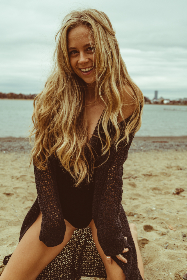 探索哈利哈利：奇幻世界中的冒险与成长